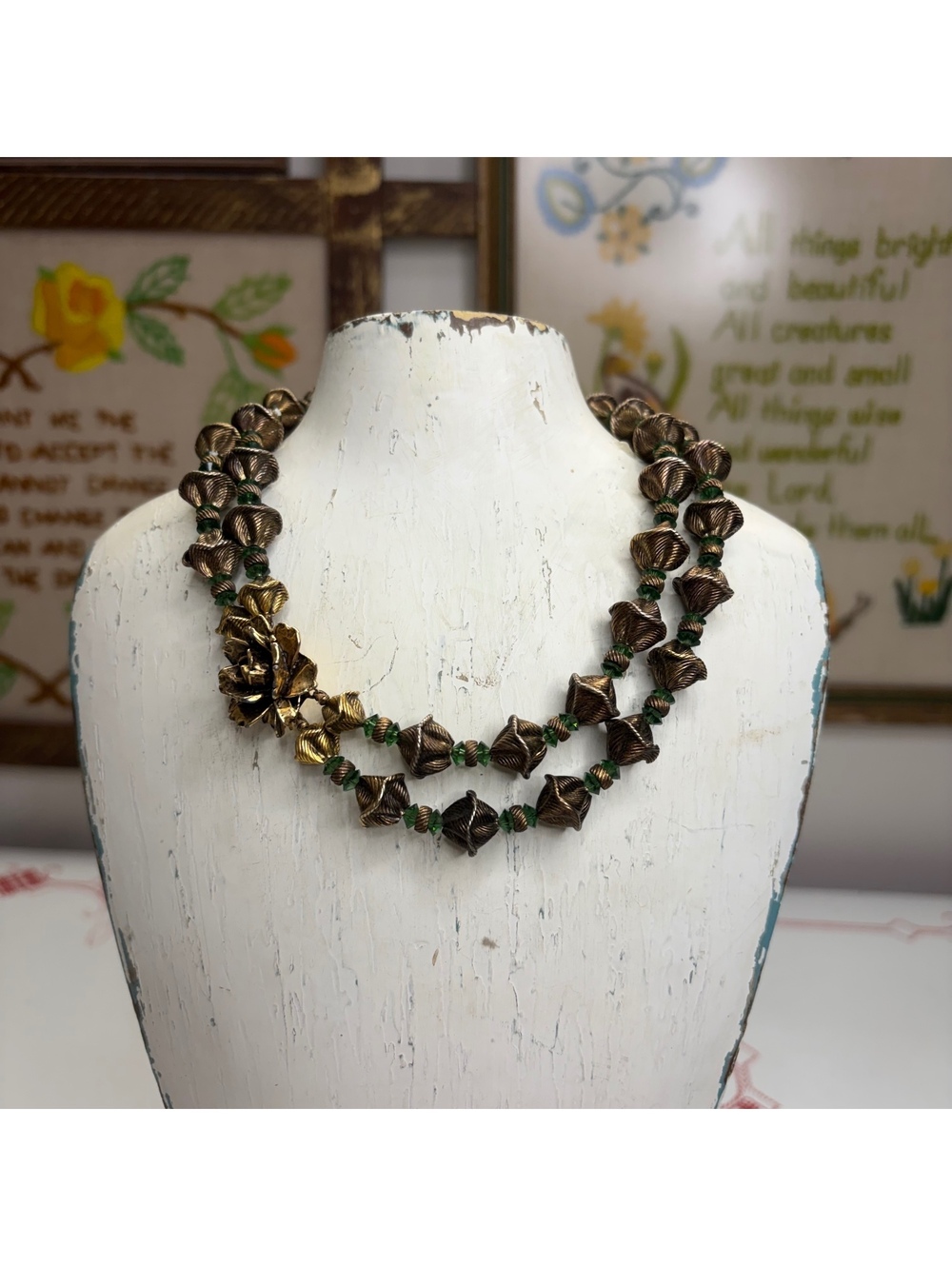 Vogue gold tone rose detail choker vintage 1960s